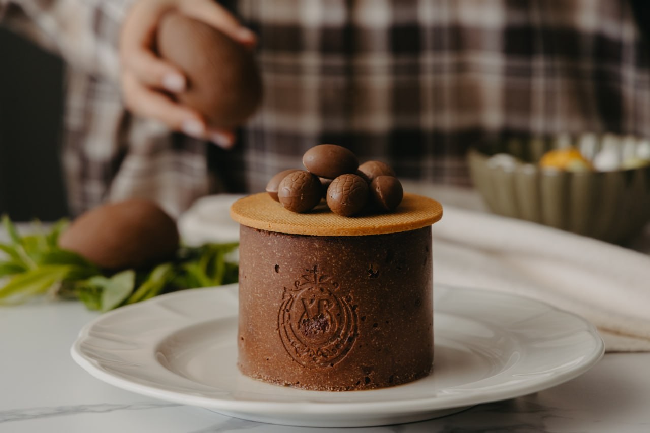 Pască cu brânză și caramel